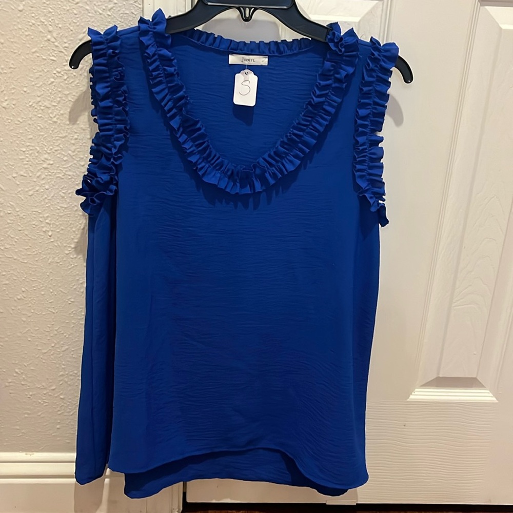 NWT Royal blue top
